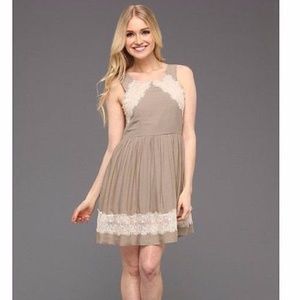 FREE PEOPLE TAUPE & CREAM DRESS W/ LACE